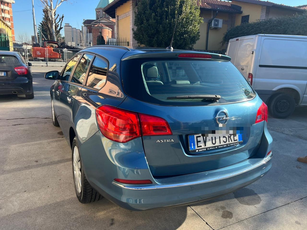 Opel Astra 1.4 100CV Sports Tourer benzina