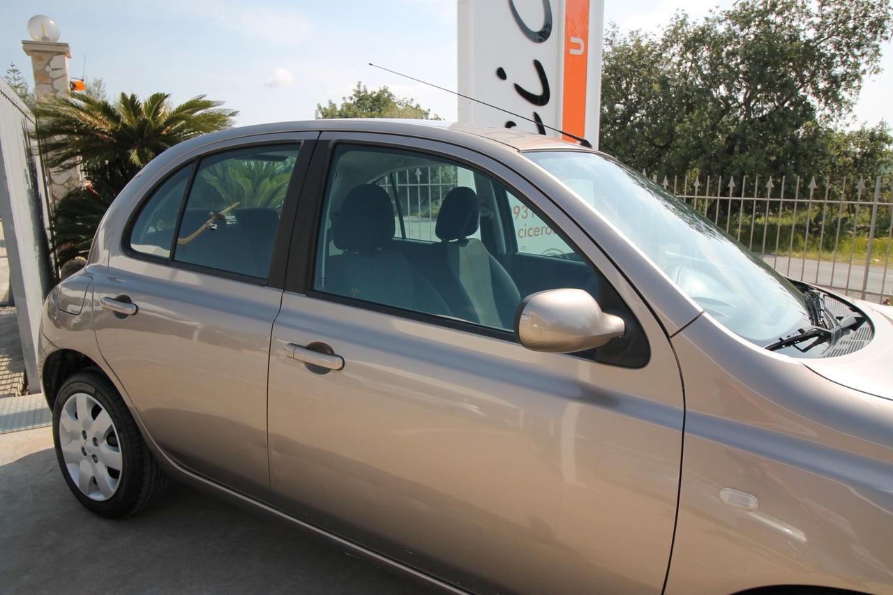 Nissan Micra 1.2 Jive 5p automatica