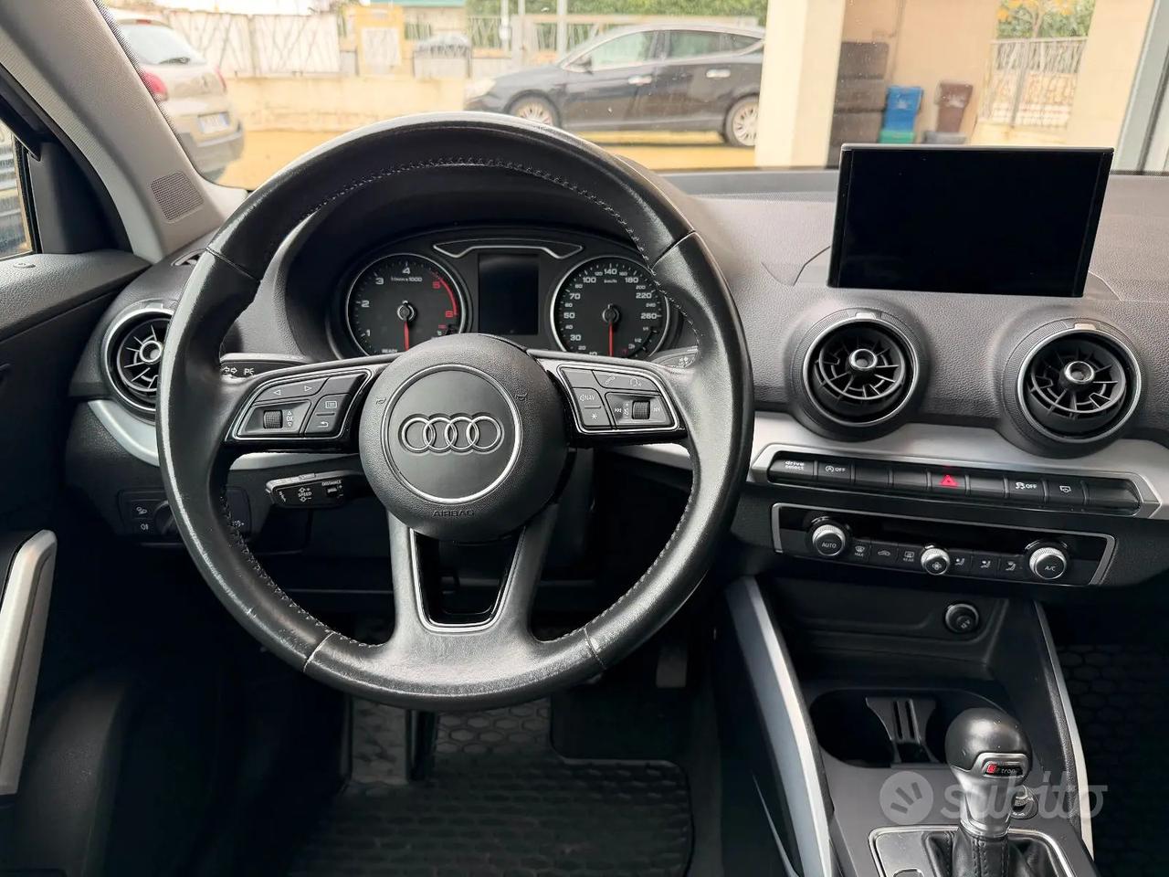 Audi Q2 30 1.6 tdi Admired s-tronic my20