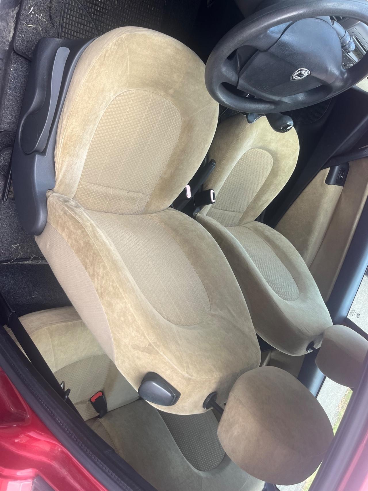 Lancia Ypsilon 1.3 Multijet 16V Platino ok neopatentati