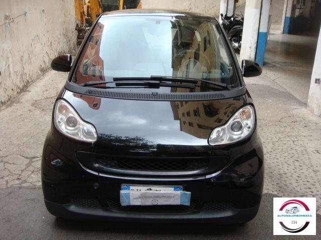 SMART - Fortwo - 1000 52 kW MHD coupé passion