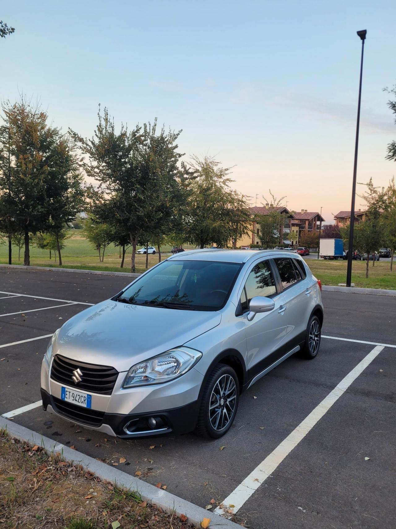 Suzuki S-Cross 1.6 VVT Top