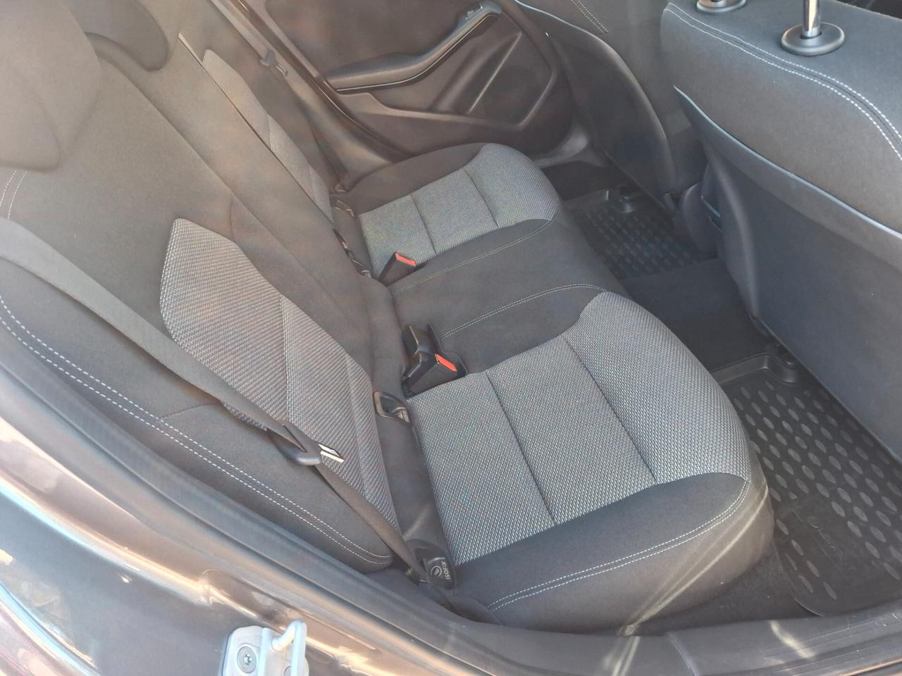 Mercedes-benz GLA 180 d Automatic Executive