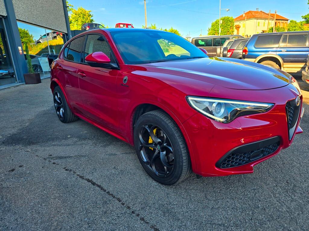 Alfa Romeo Stelvio 2.0 Turbo 280 CV Q4 VELOCE