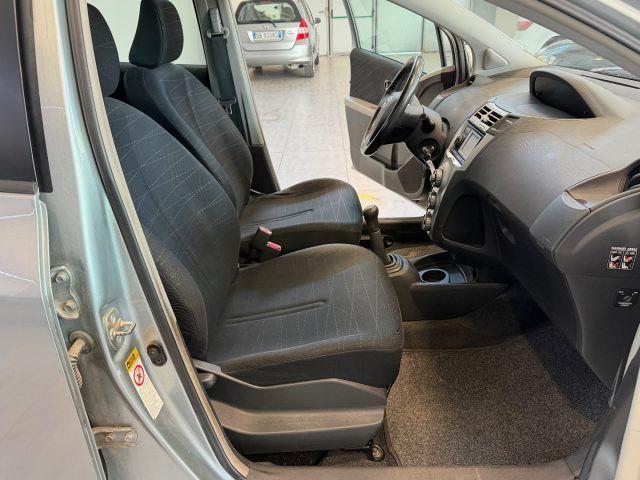 TOYOTA Yaris 1.3 5P. Navigatore