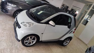 Smart ForTwo 1.0 45 kW MHD Coupé