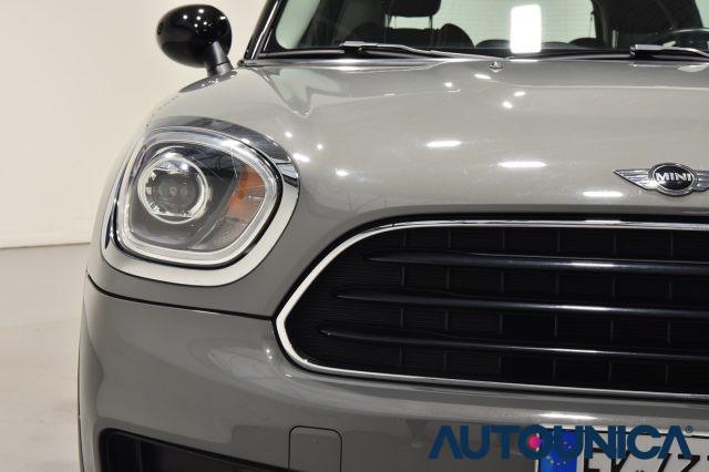 MINI Countryman 2.0 COOPER D AUTOMATICA NAVIGATORE FARI LED