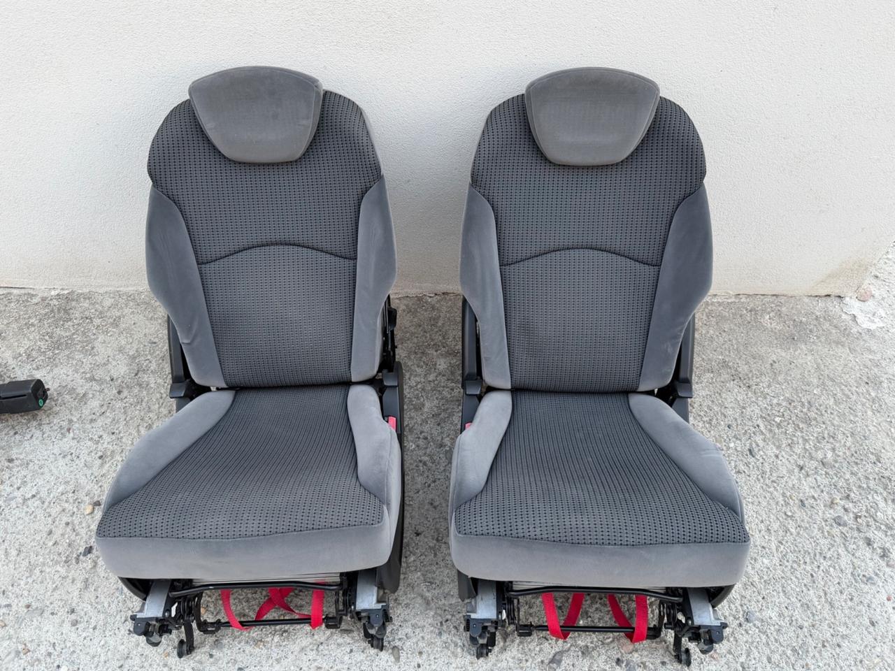 Peugeot 807 2.0 HDi 163CV aut. Active