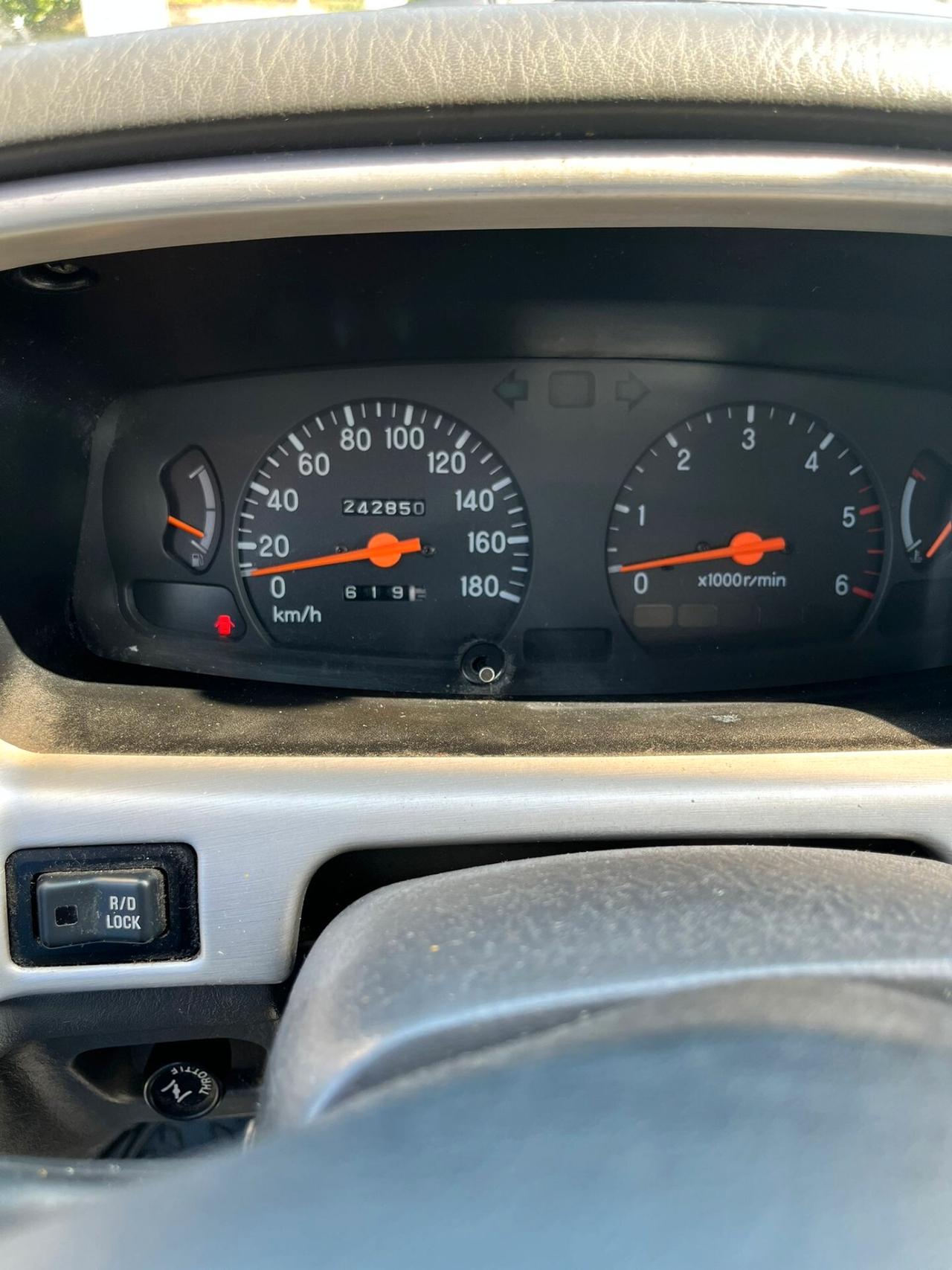 Mitsubishi L200 2.5 TDI 4WD Doppia cabina
