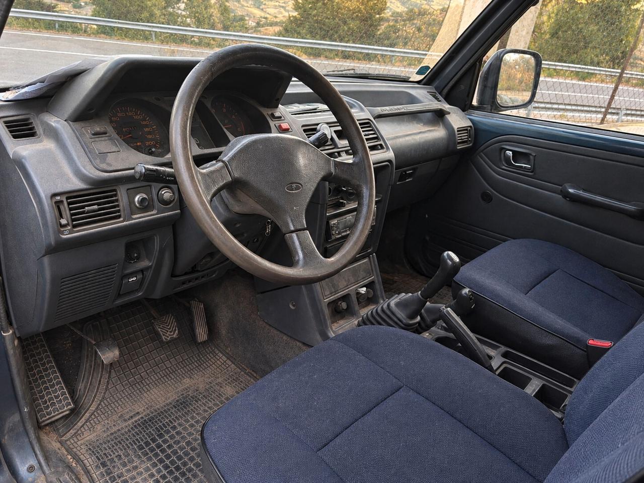 Mitsubishi Pajero 2.5 TDI GLX - 1991