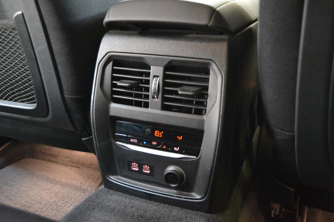 BMW 318D SW Advantage Navi/KmDoc/Xenon/CruiseADD/PDK