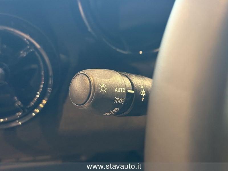 Alfa Romeo Junior Junior 156 CV BEV Speciale