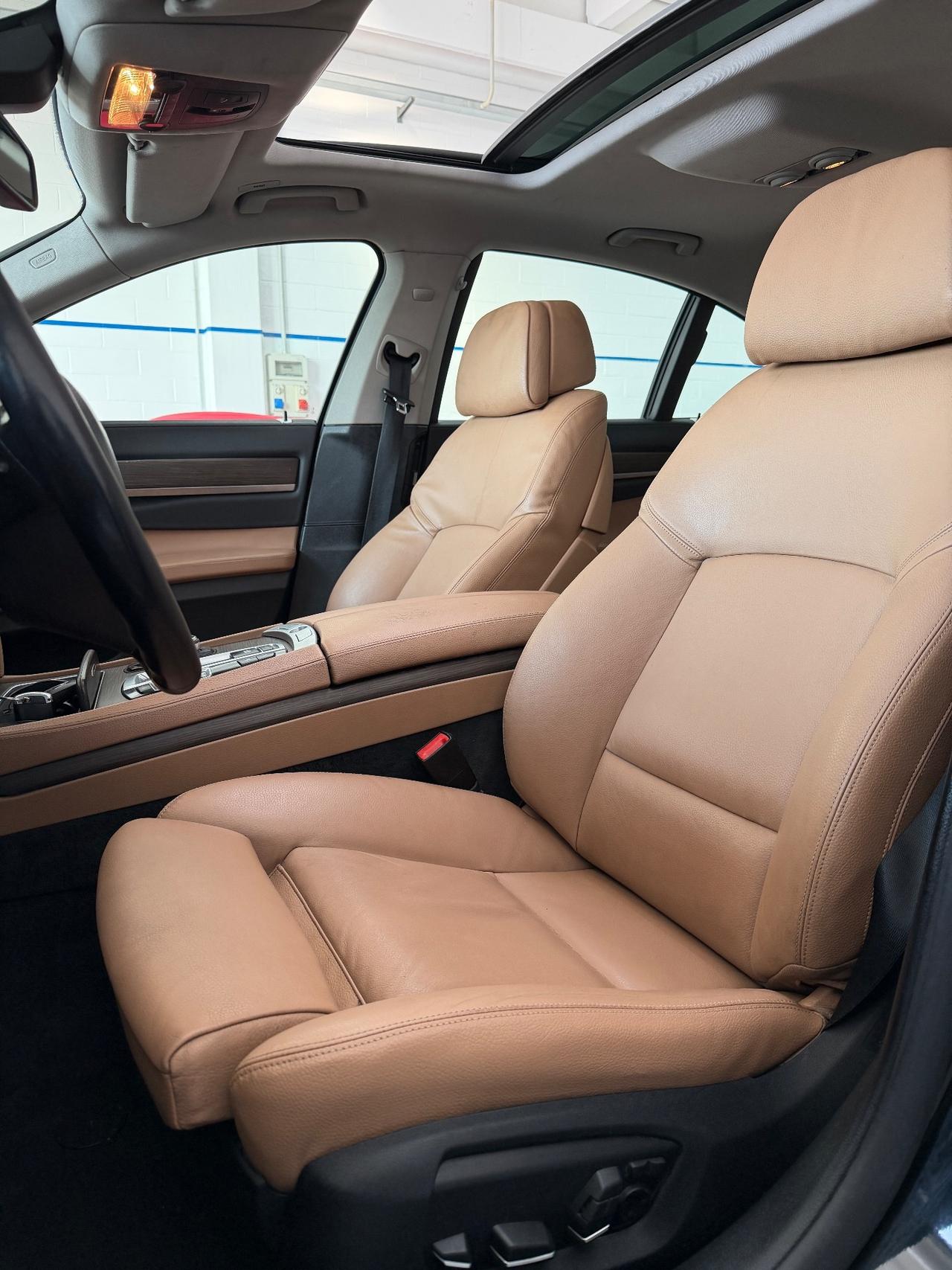 Bmw 740d xDrive 313cv