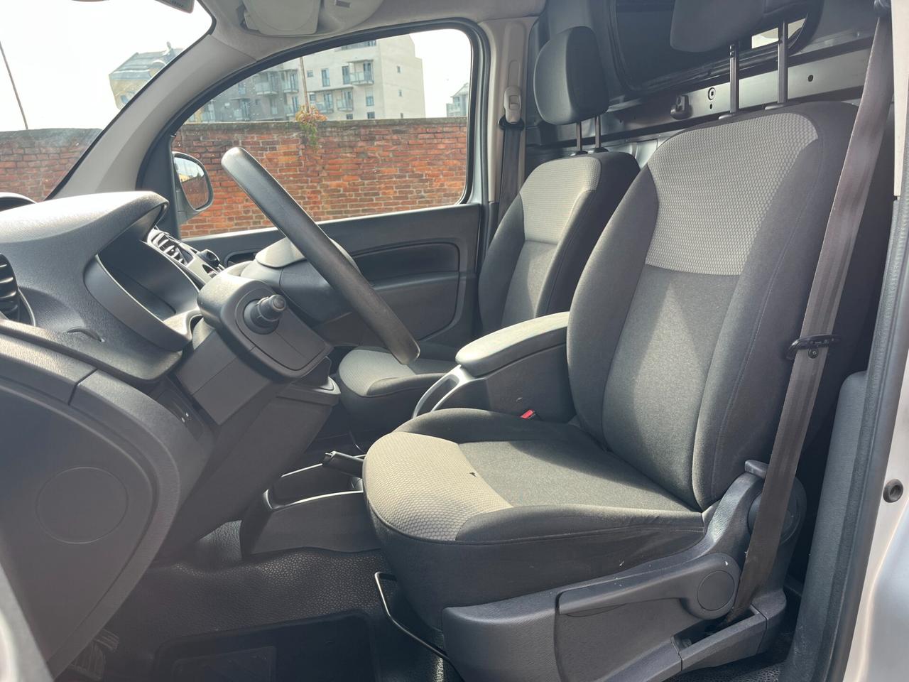 Renault Kangoo 1.5 dCi 110CV 6MARCE N1 - 78.000KM