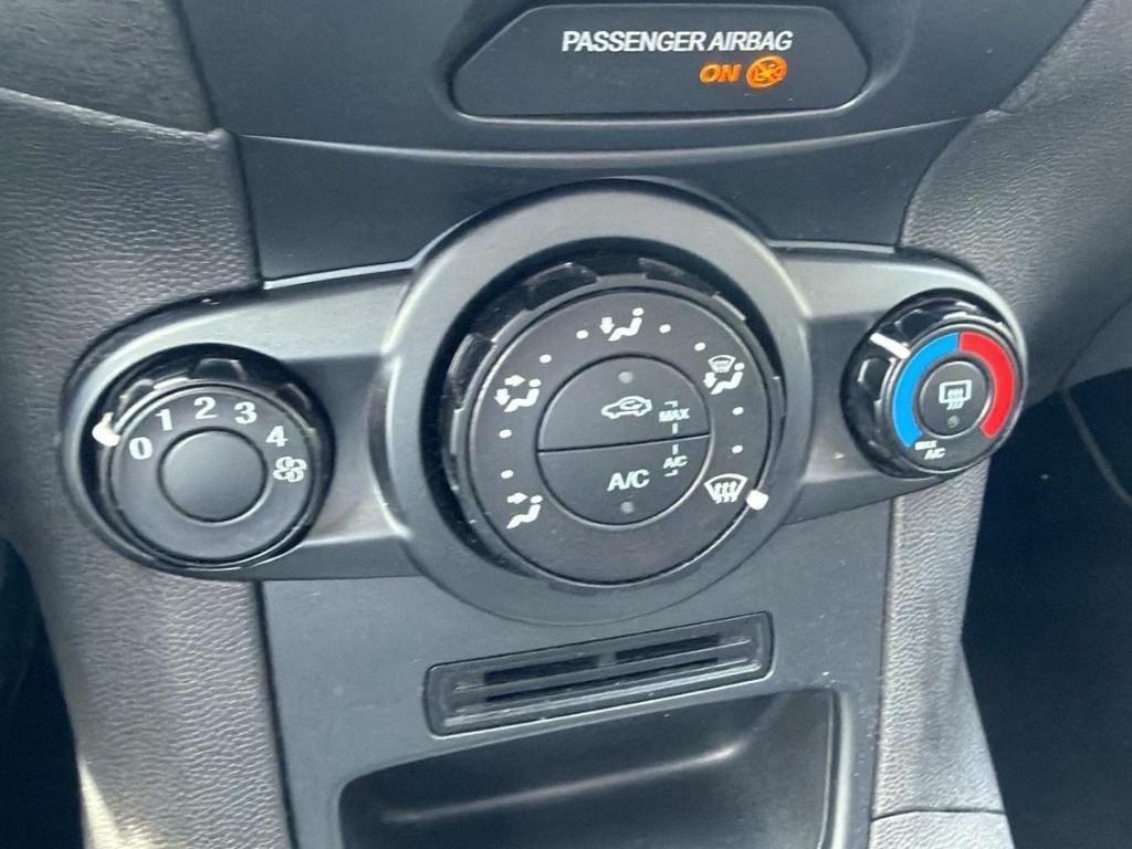 FORD Fiesta 5p 1.5 tdci Plus 75cv E6