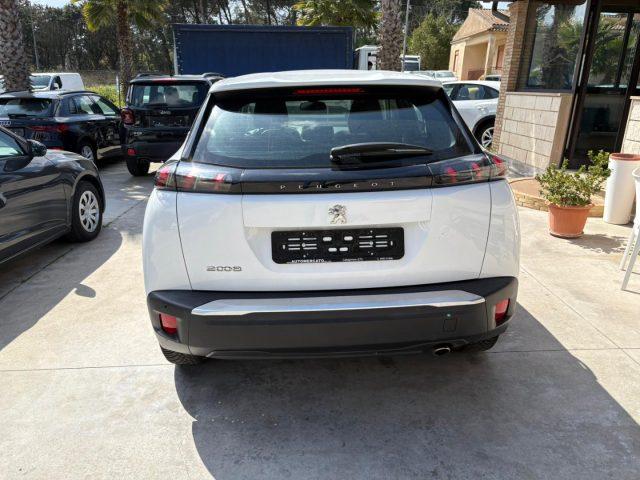 PEUGEOT 2008 BlueHDi 110 S&S Active