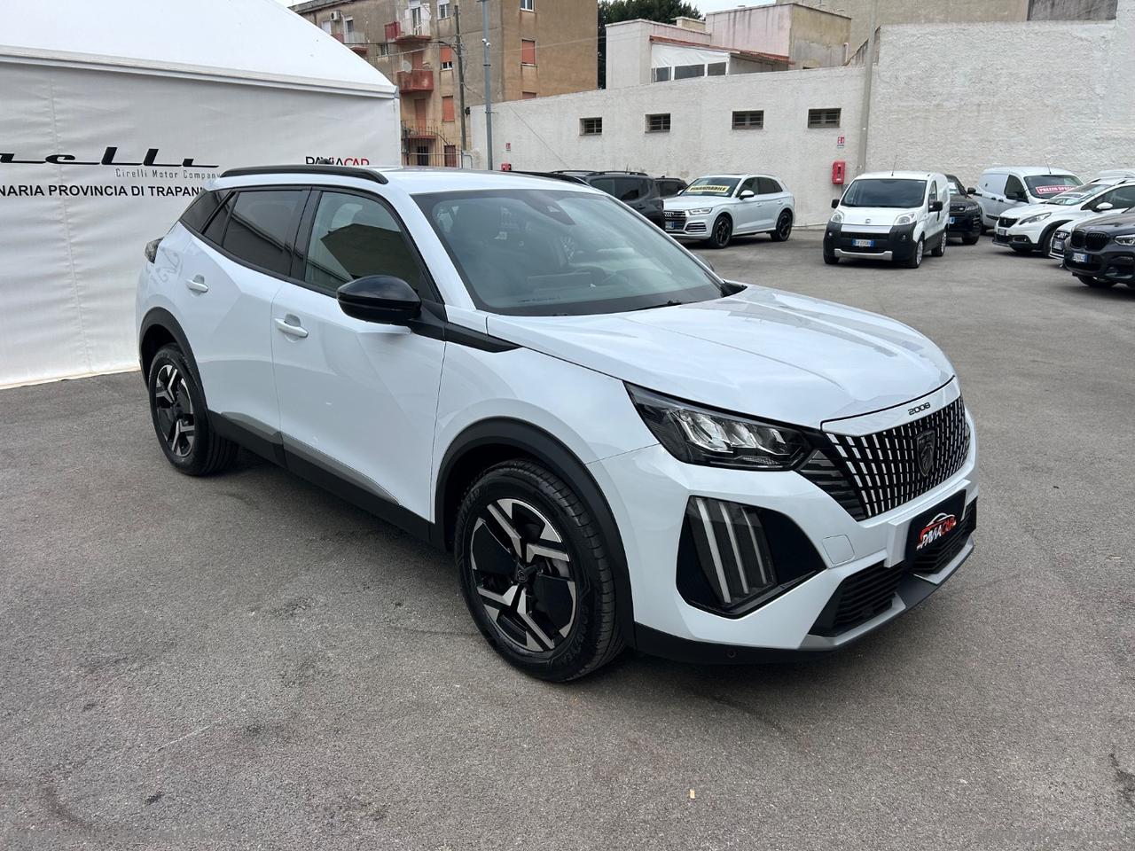 PEUGEOT 2008 PureTech 100 S&S Allure