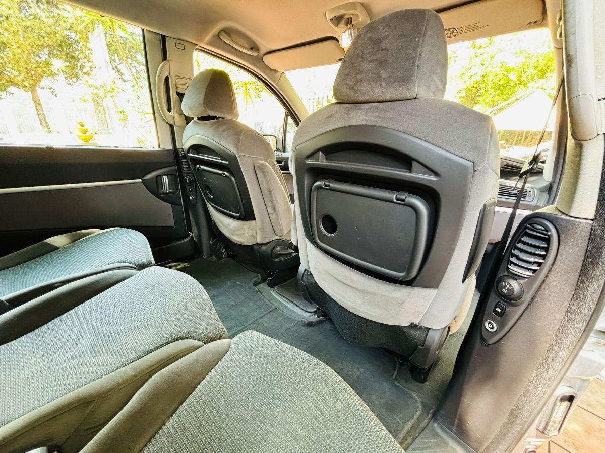 Peugeot 807 2.2 HDi 7posti Navi My'08