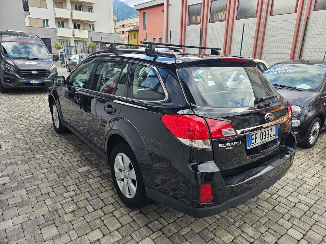 Subaru OUTBACK 2.0D 4x4 PER COMMERCIANTI