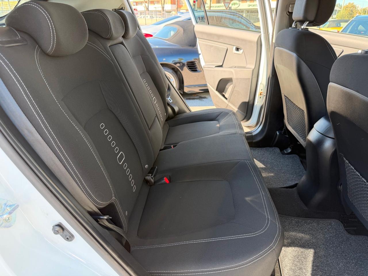 Kia Sportage 1.7 CRDI VGT 2WD Class/KM DOC1 PROP.