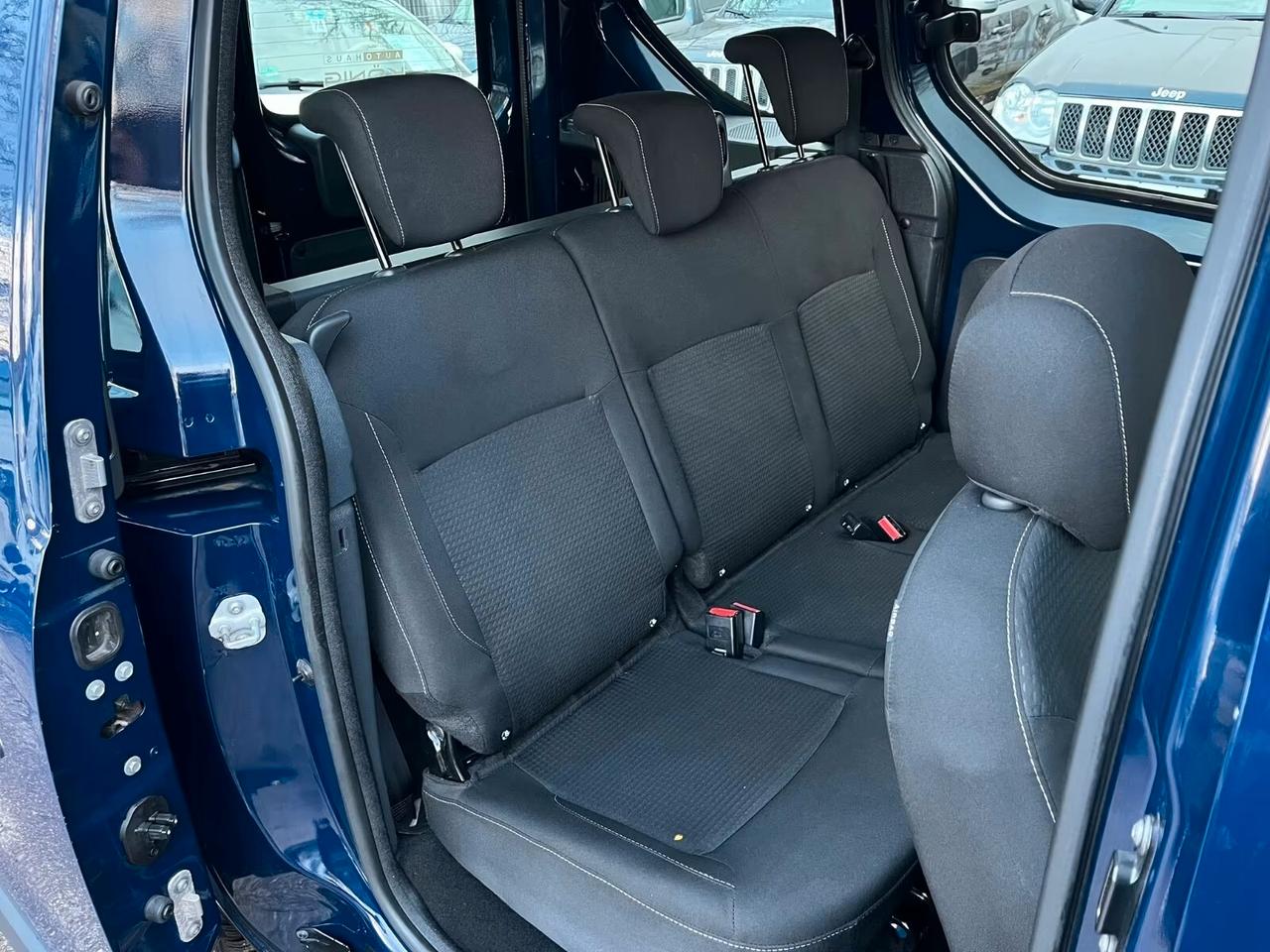 Dacia Dokker 1.5 dCi 5 POSTI Start&Stop Comfort