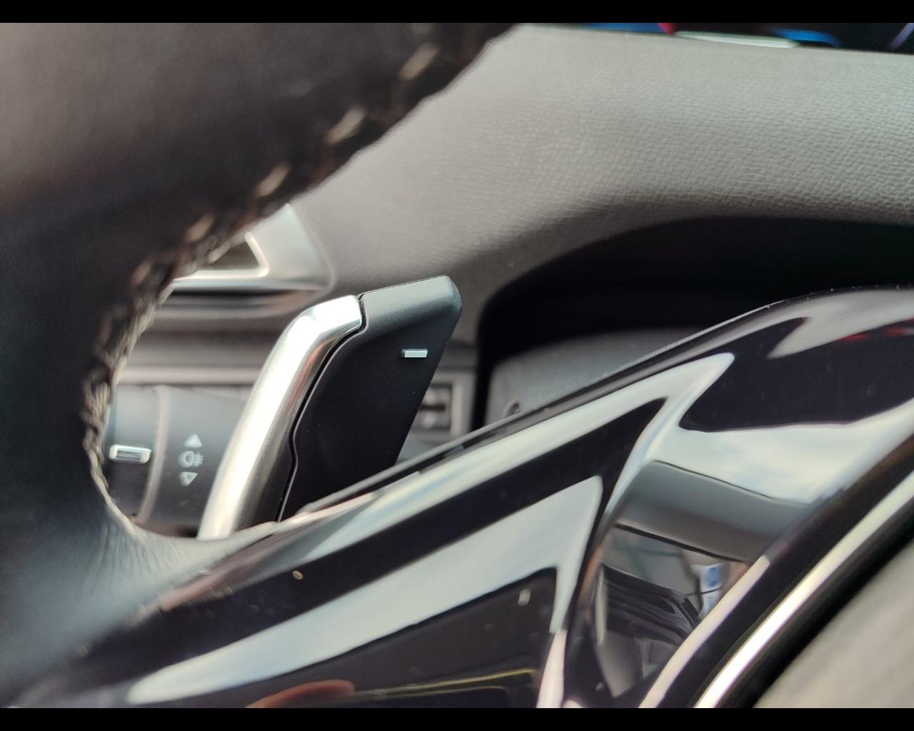 PEUGEOT 3008 2ª serie - 3008 BlueHDi 130 S&S EAT8 Allure Pack