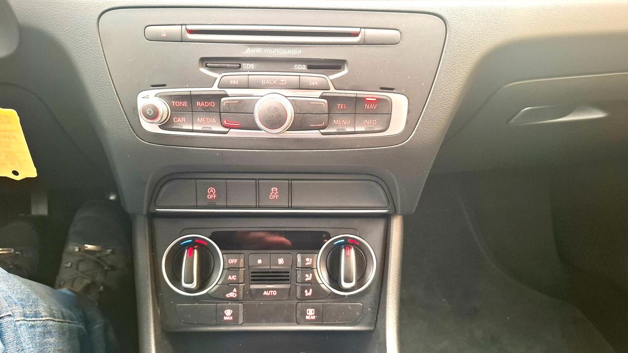 AUDI Q3 2.0 TDI 150 CV Business