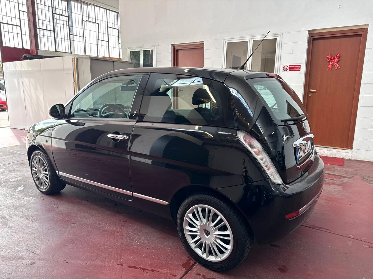 Lancia Ypsilon 1.2 Elle neopatentati