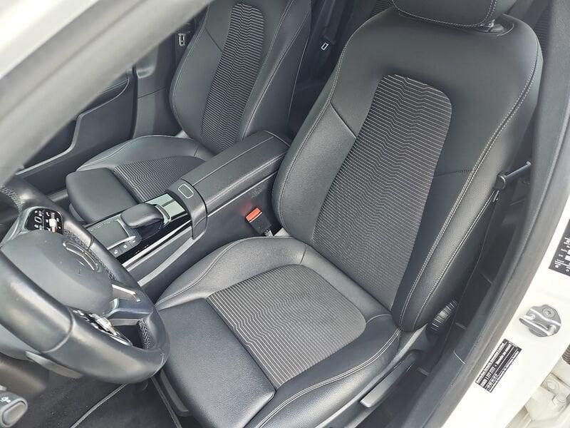 Mercedes-Benz Classe A A 250 e Automatic Plug-in Hybrid Sport NIGHT-PACK
