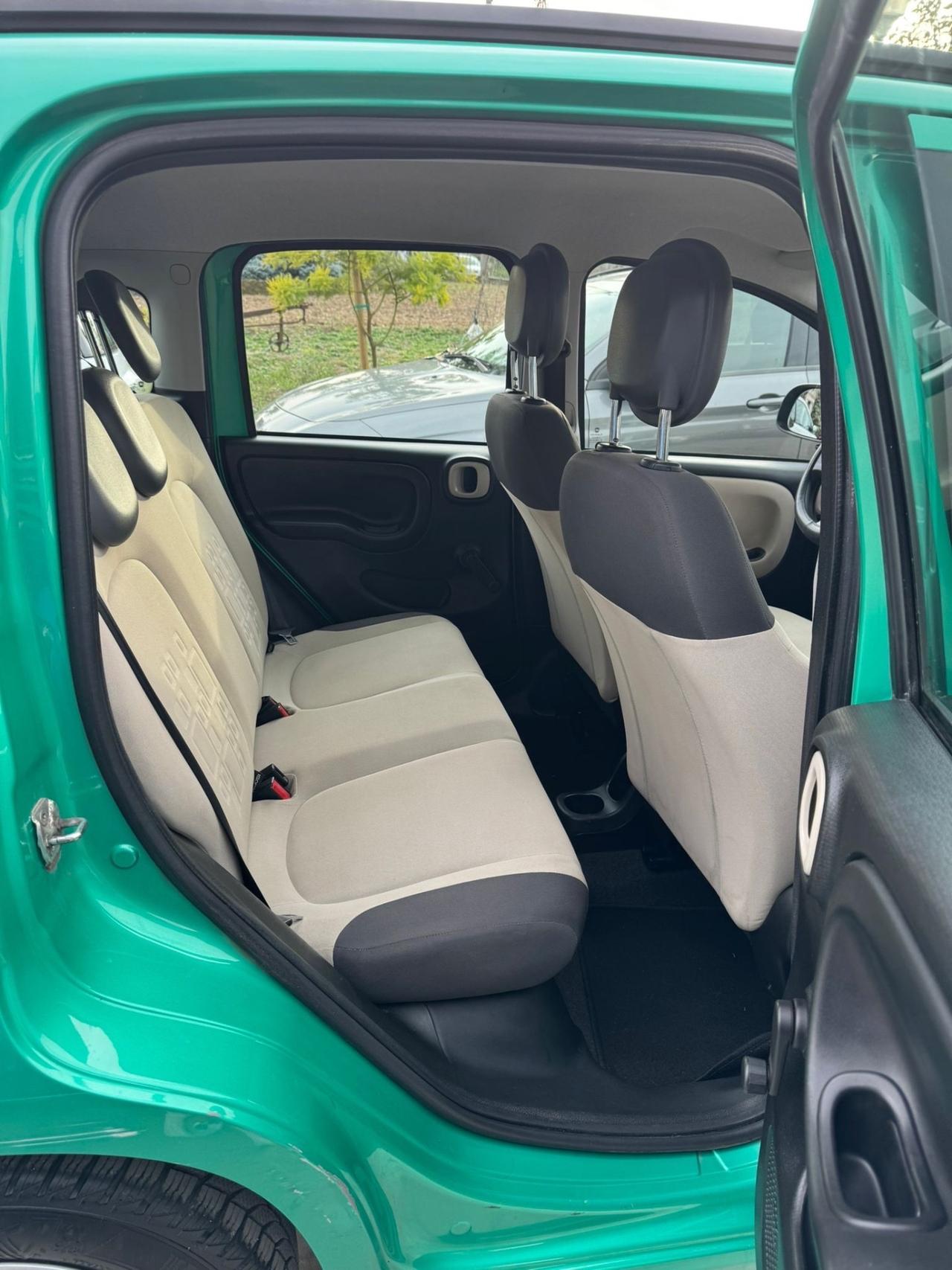 Fiat Panda 1.2 EasyPower Lounge (GPL)