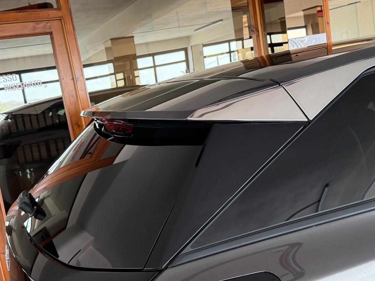 Peugeot 3008 1.5 BLUEHDI 130 cv. Eat8 ALLURE (Nav)