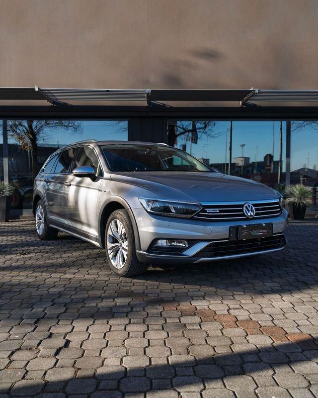 Volkswagen Passat Alltrack 2.0 TDI 190 CV 4motion DSG Executive BMT