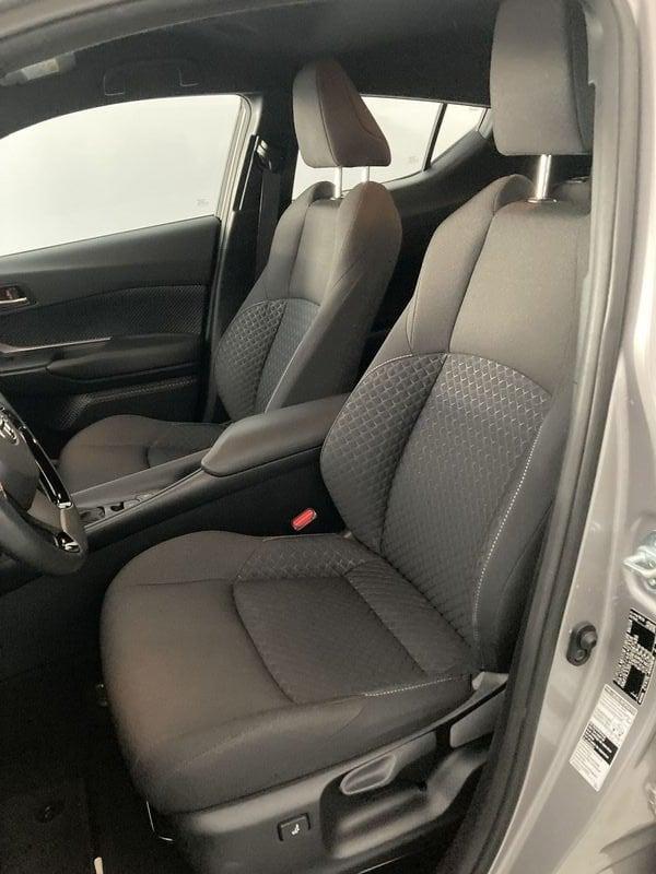 Toyota C-HR 1.8 Hybrid E-CVT Business