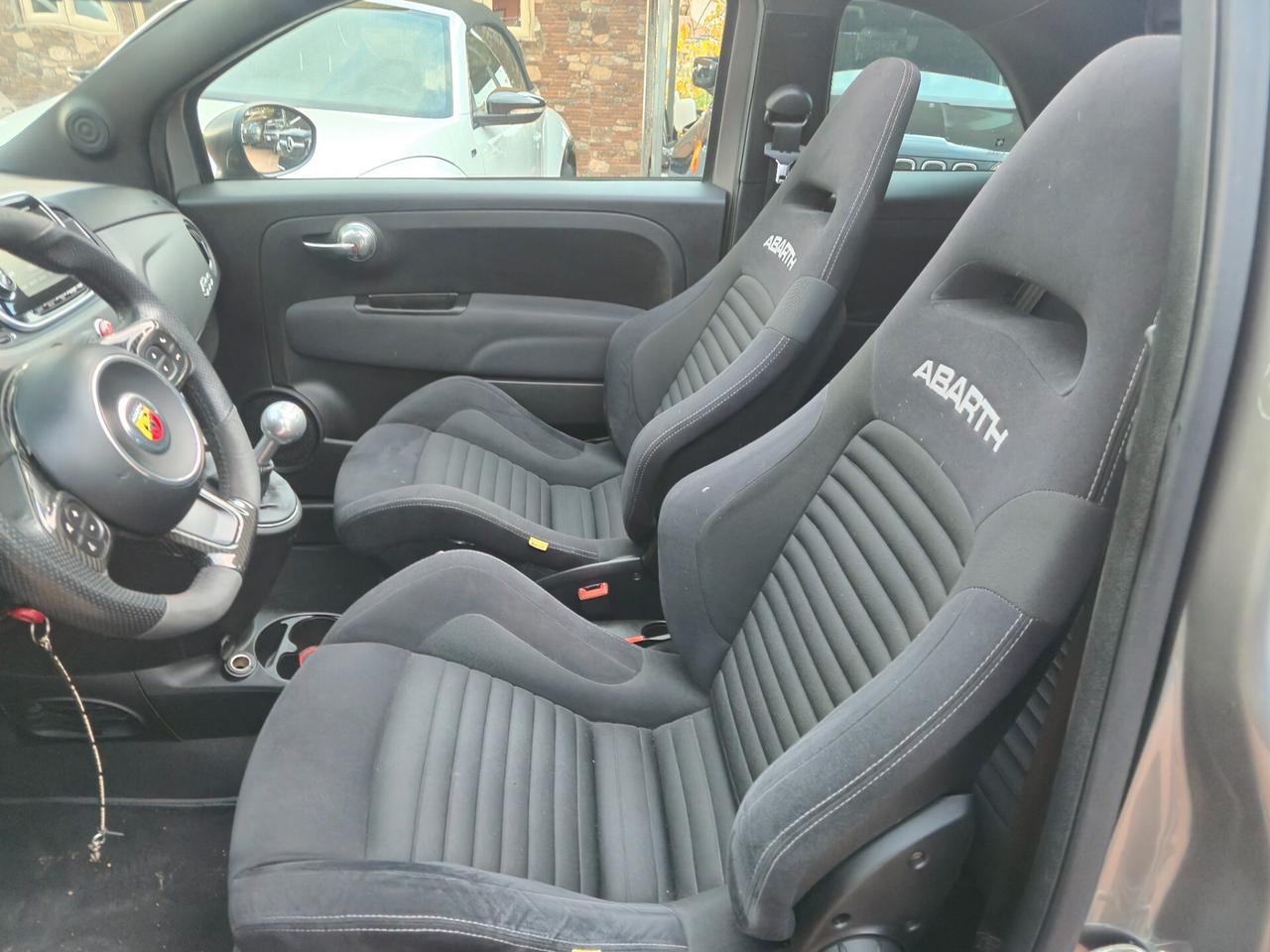 Abarth 595 C 1.4 Turbo T-Jet 180 CV Competizione