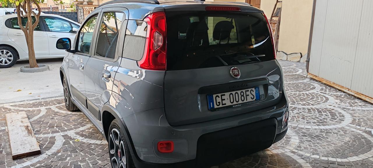 Fiat Panda 1.0 FireFly S&S Hybrid Sport LEGGI
