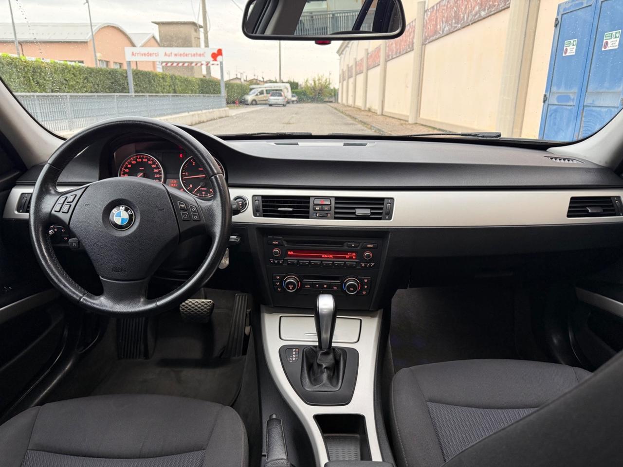 Bmw 318d 2.0 143CV cat Touring Futura