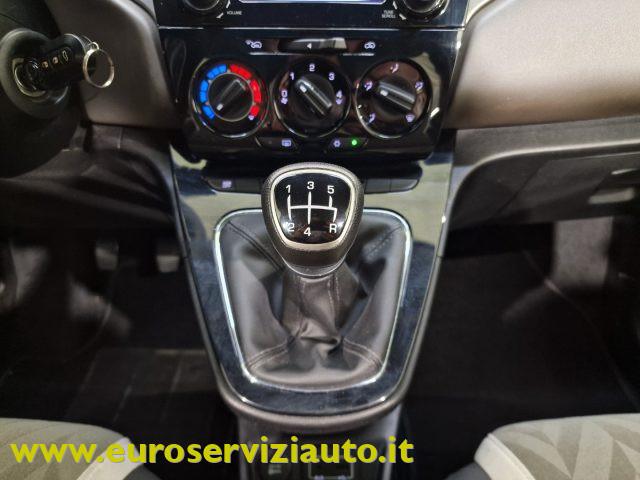 LANCIA Ypsilon 1.2 69 CV 5 porte Platinum
