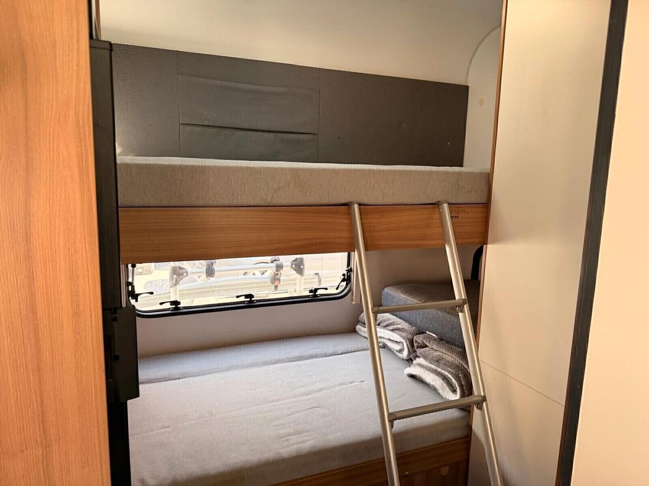 ADRIA sunliving 7 POSTI A LIBRETTO