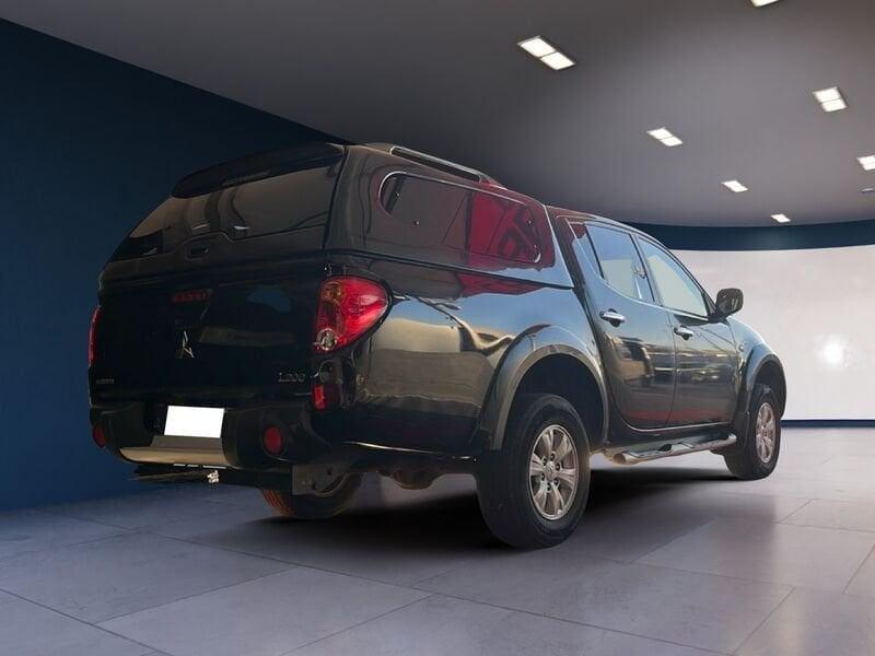 Mitsubishi L200 2.5 DI-D/136CV Club Cab Invite DPF