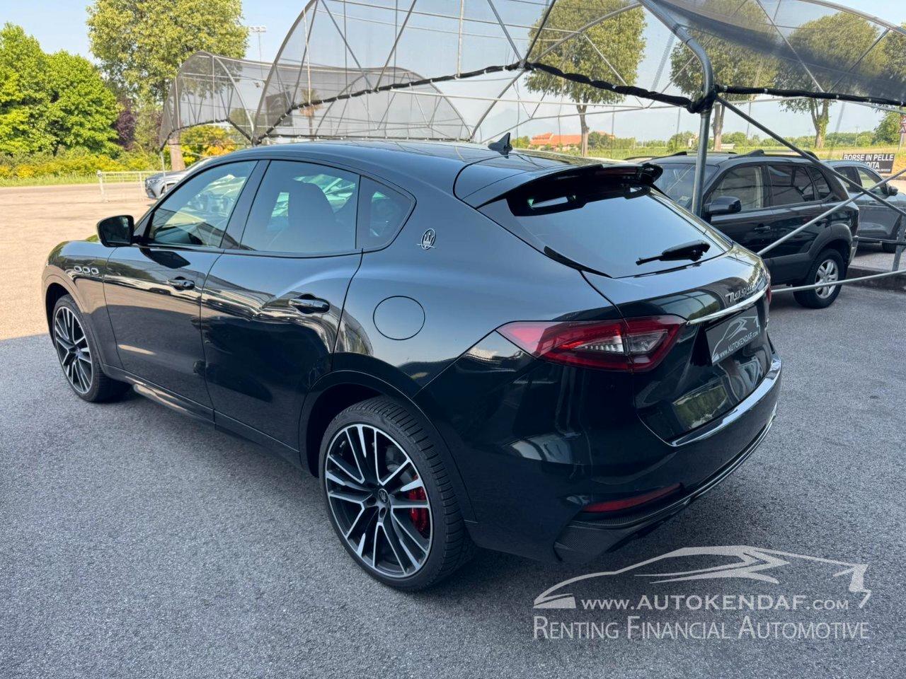 Maserati Levante 3.8 V8 Trofeo 580cv auto