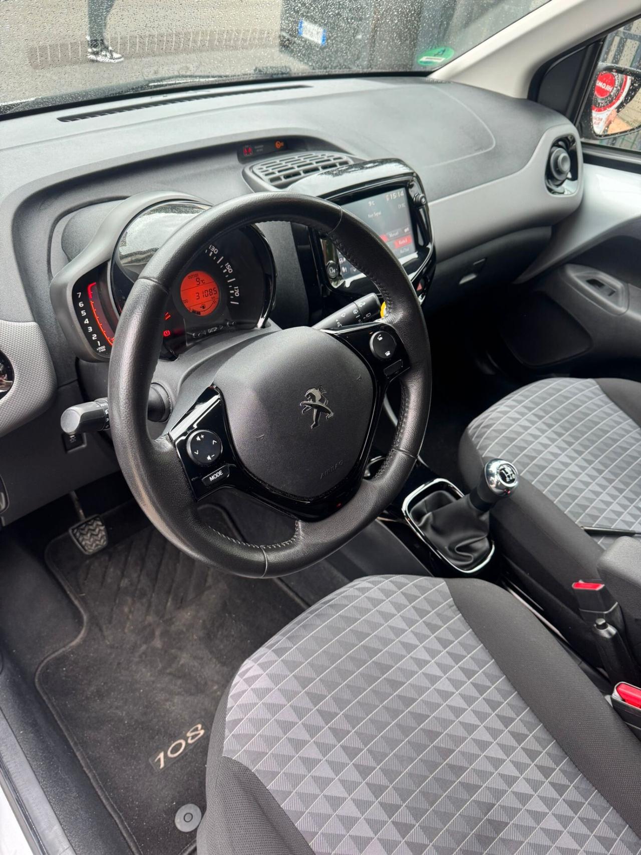 Peugeot 108 VTi 72 S&S 5 porte Allure TOP!