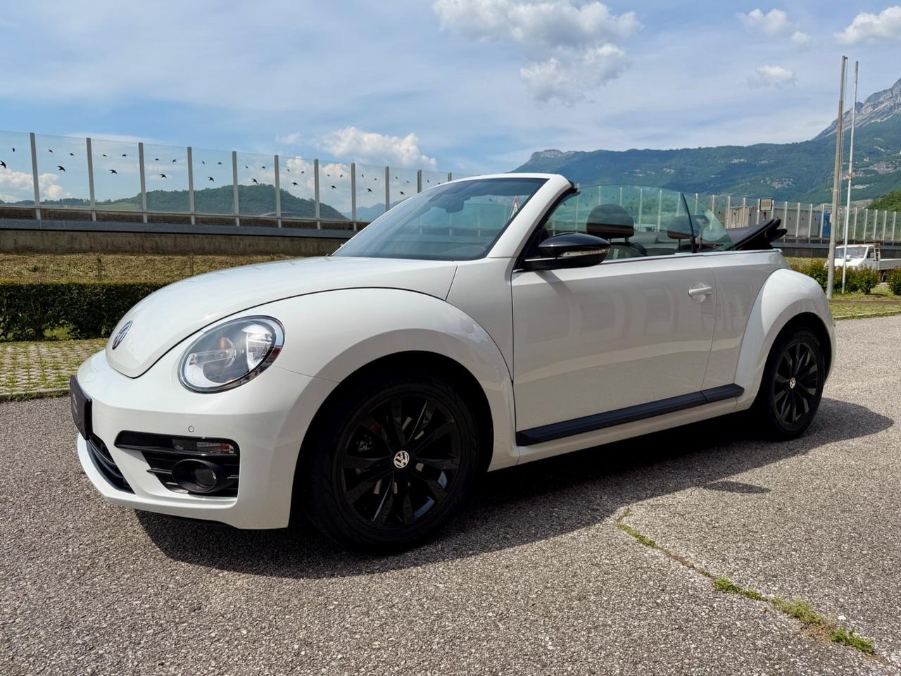 Volkswagen Maggiolino Cabrio 1.2 TSI Design BlueMotion Technology