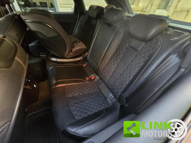 AUDI A4 Avant 40 TDI quattro S line edition