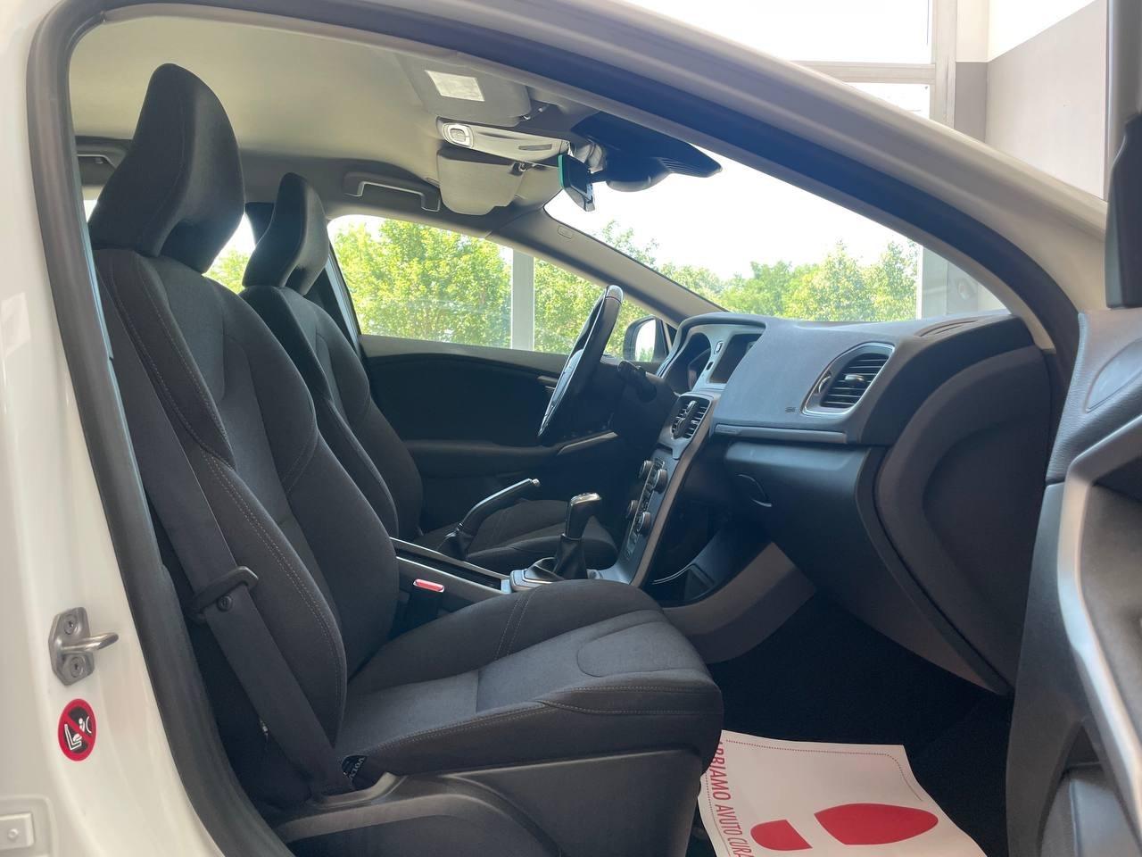 Volvo V40 Cross Country - Gancio Traino