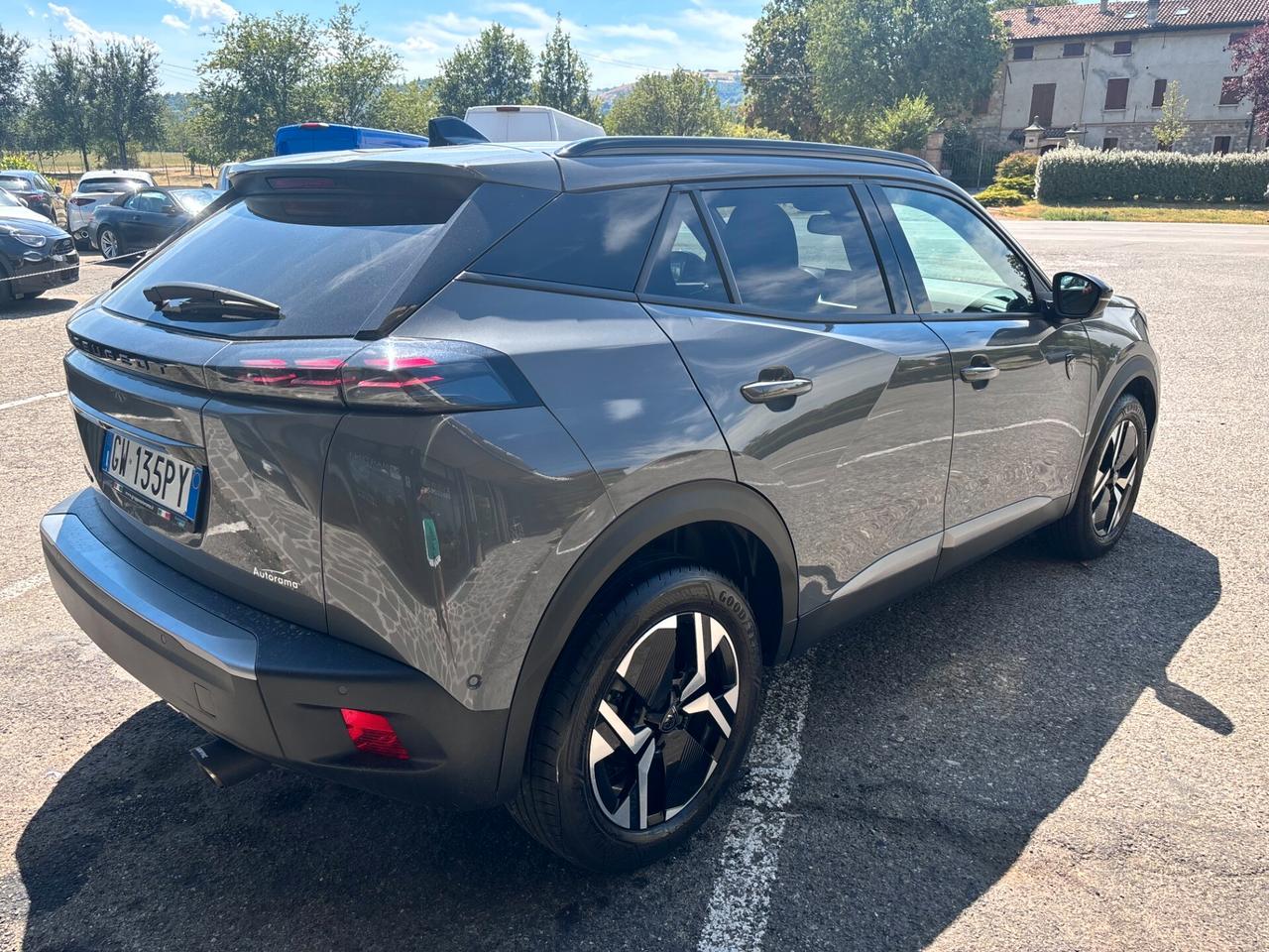 Peugeot 2008 PureTech 100 S&S Allure