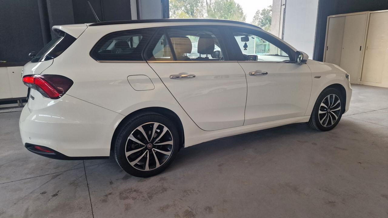 Fiat Tipo 1.6 Mjt S&S SW Lounge