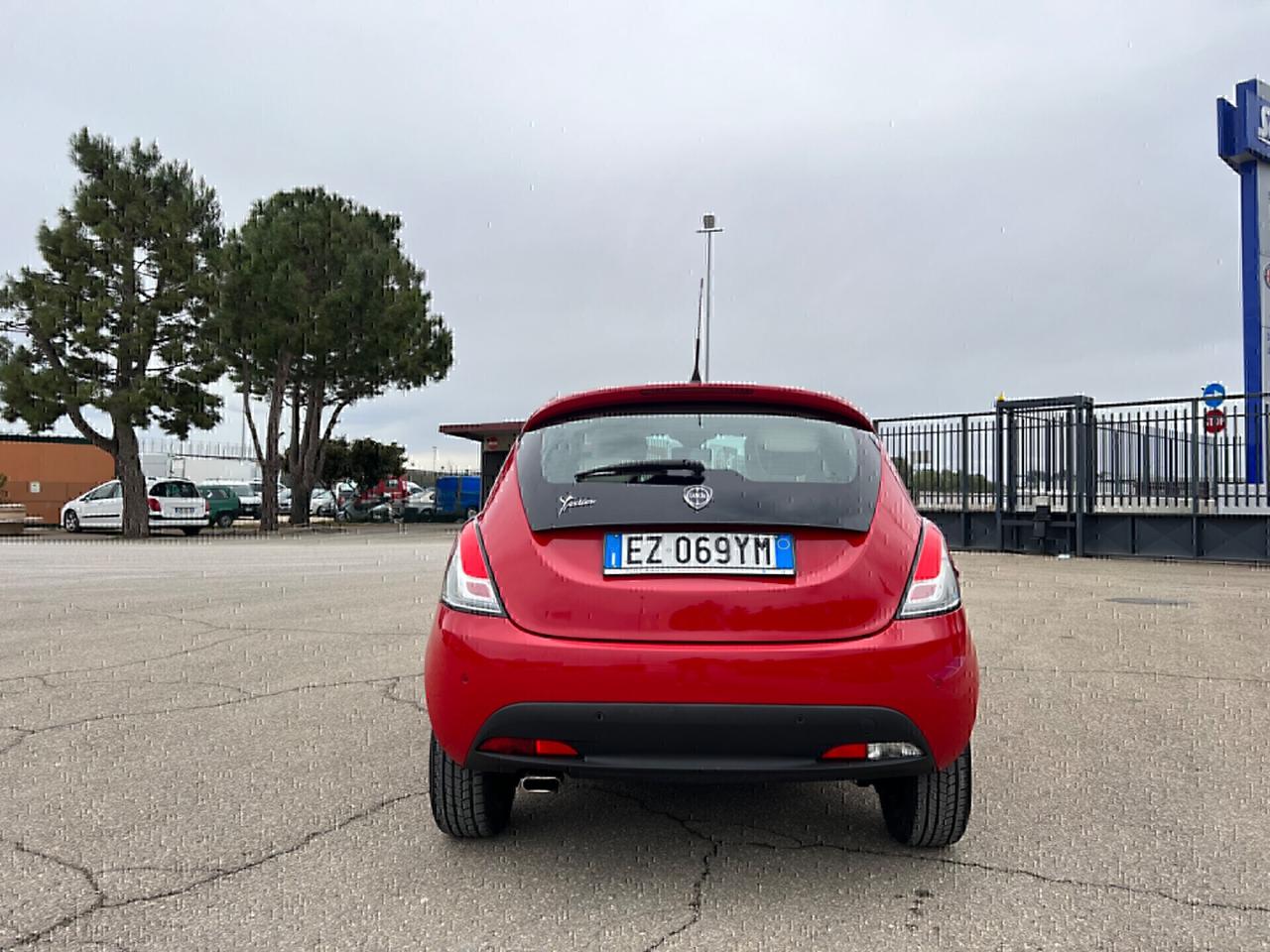 Lancia Ypsilon 1.2 69 CV 5p. 30th Anniversary.