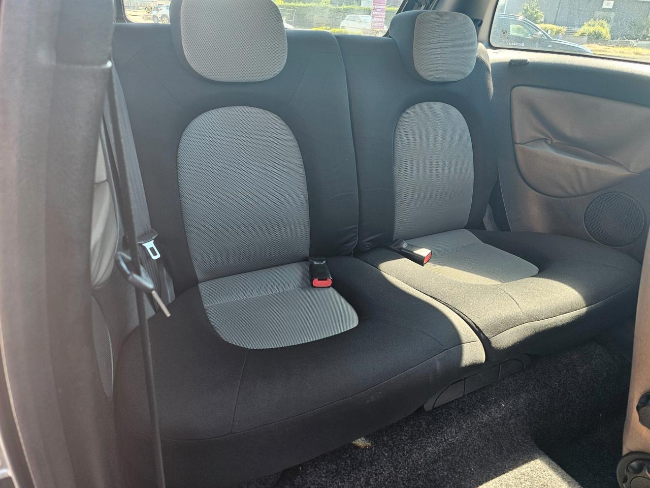 Lancia Ypsilon 1.2 Argento