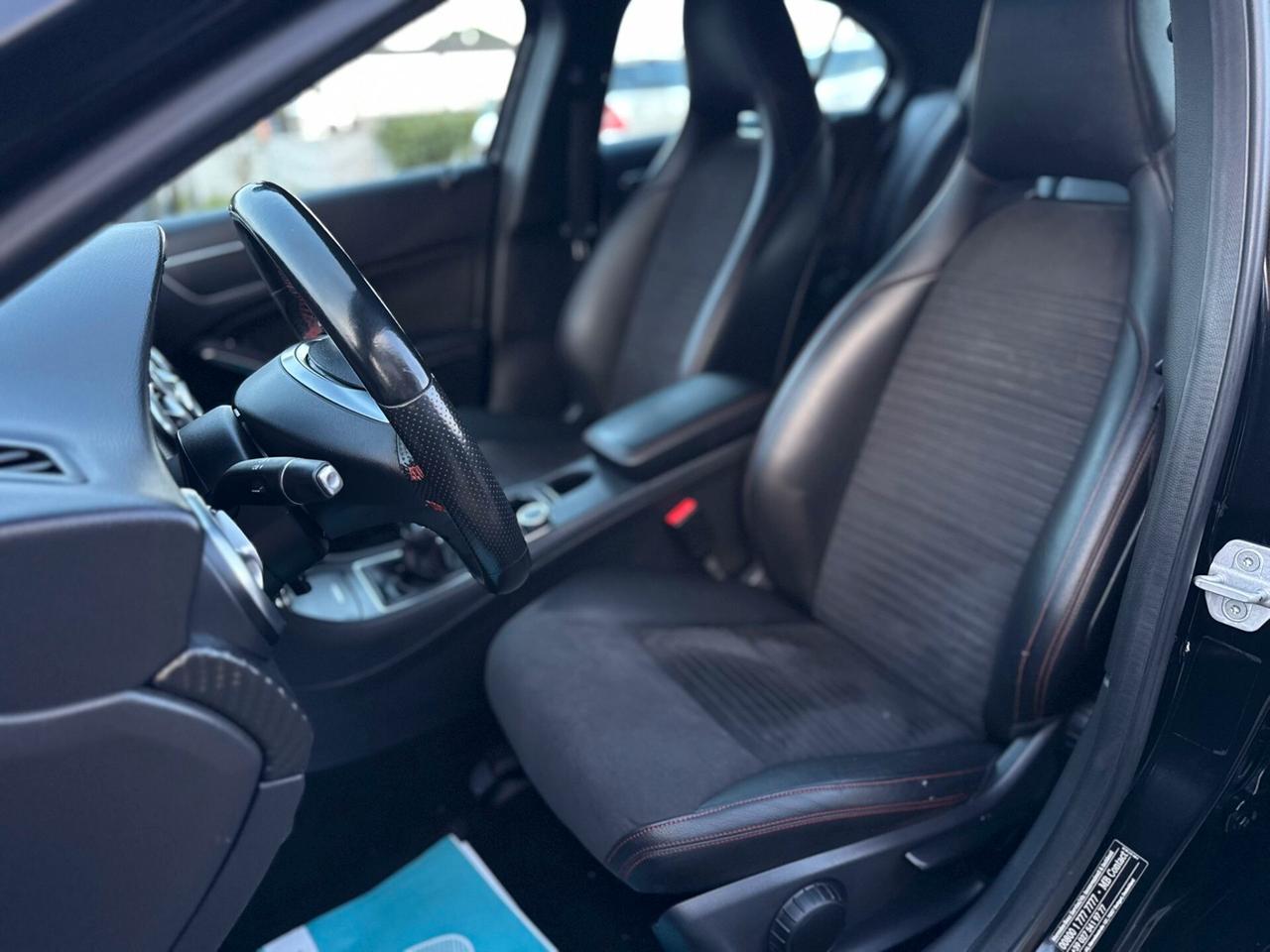 Mercedes-benz A 200 PAK AMG 70.000KM EURO6