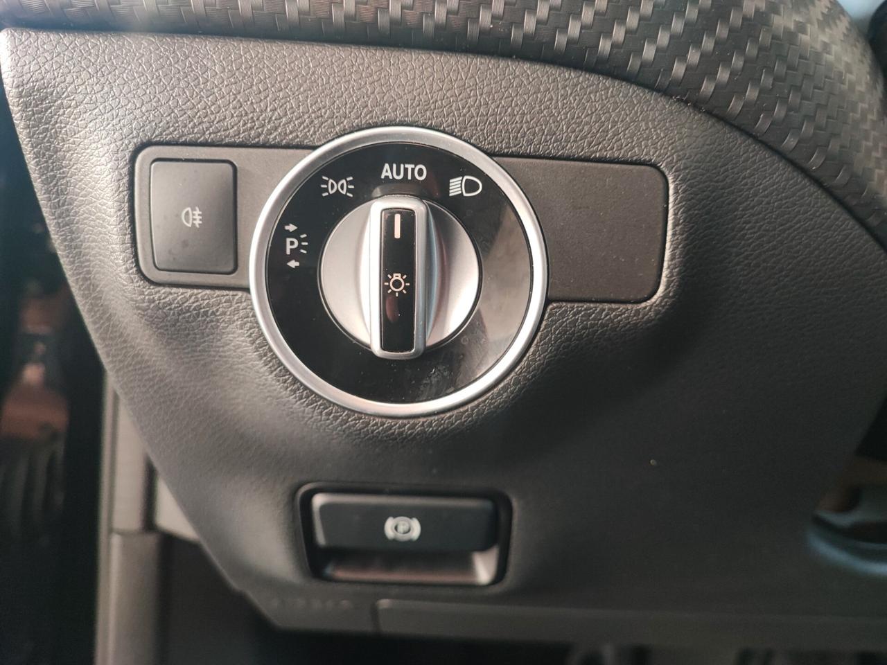 Mercedes-benz A 180 d Automatic Premium